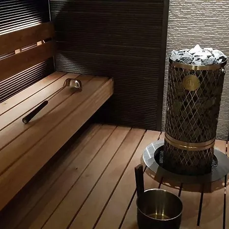 Апартаменты Hakaniemi Studio Apartment, City Centre *